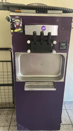Máquina de açaí 