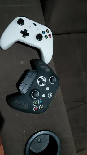 2 CONTROLE XBOX ONE S