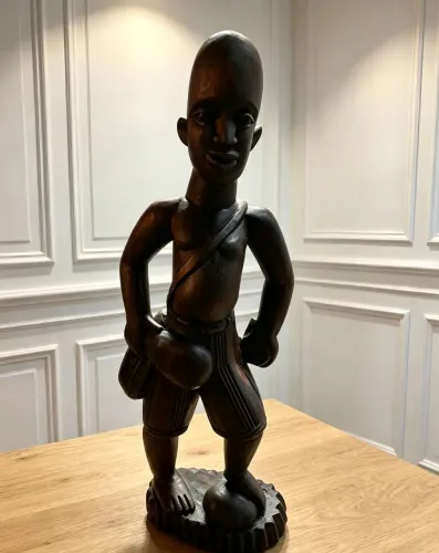 Escultura africana