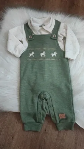Roupas de bebê Novas