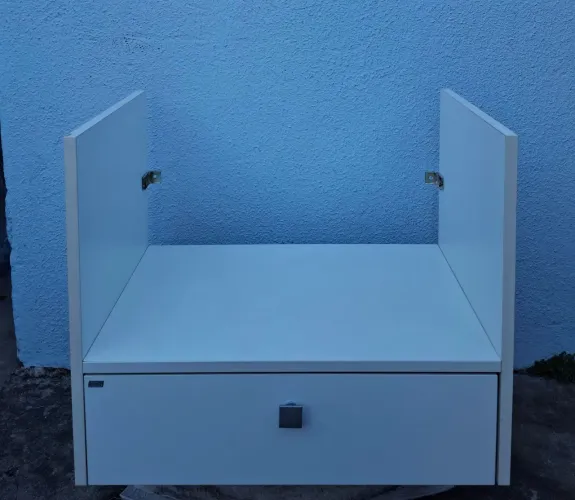 Gabinete de banheiro em mdf