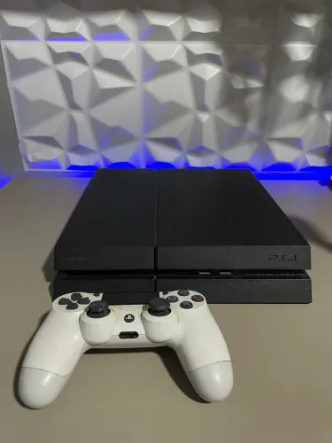 PS4 Fat 500GB + Controle Original + Cabos | Ótimo Estado