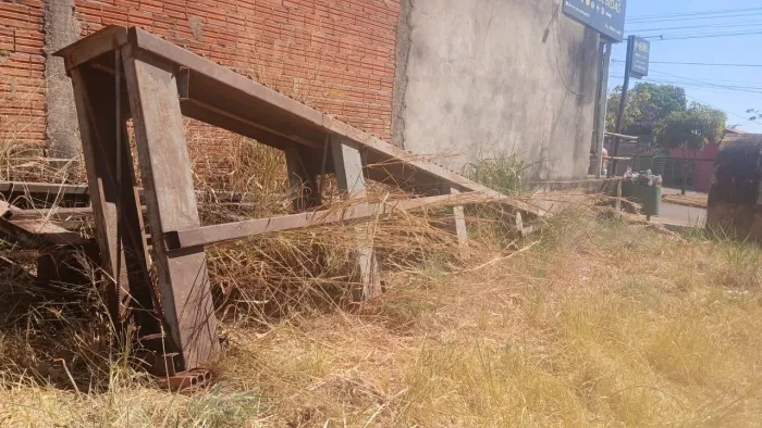 Par Rampa de aço , largura 0.50, altura 1.40 e e comprimento 6,25 m