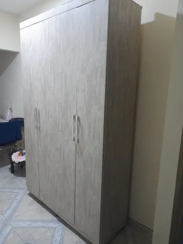 Guarda roupa 4 portas