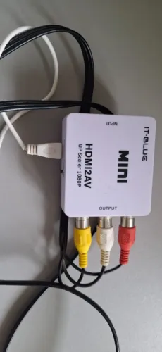 Adaptador HDMI para RCA