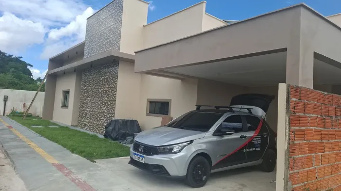 CONSTRUÇÕES E REFORMAS RESIDENCIAIS OU COMERCIAIS,  COM ENGENHARIA E ARQUITETURA PRÓPRIAS