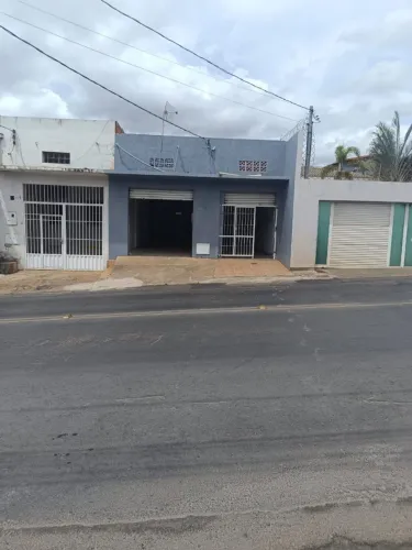 Galpão comercial de 200 metros