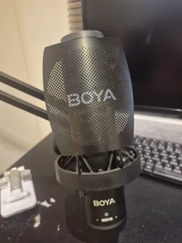 Microfone condensador Boya K9