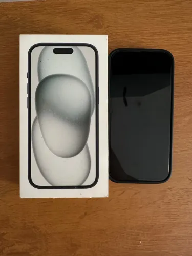iPhone 15 128GB