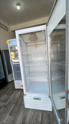 EXPOSITOR REFRIGERADOR METALFRIO 398 LITROS IMPECÁVEL COM TODAS AS PRATELEIRAS 