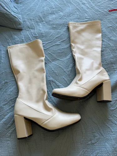 Bota branca 