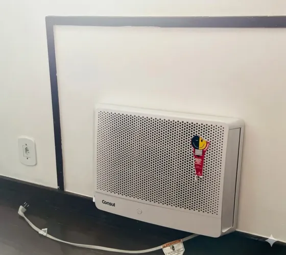 Ar parede Cônsul 7500 BTUs 220v