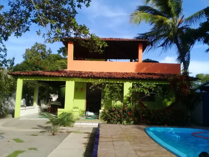 Casa com Piscina na praia do Sossego, Itamaraca