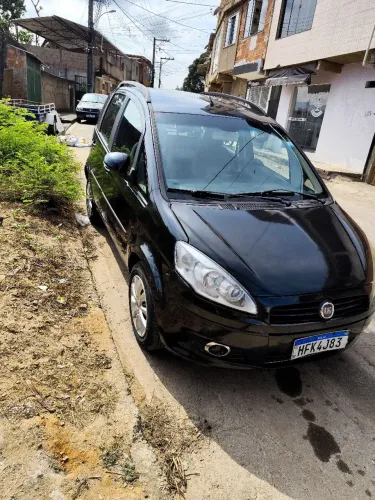 Fiat Idea Attractive 1.4 Fire Flex 8V 5P 2012