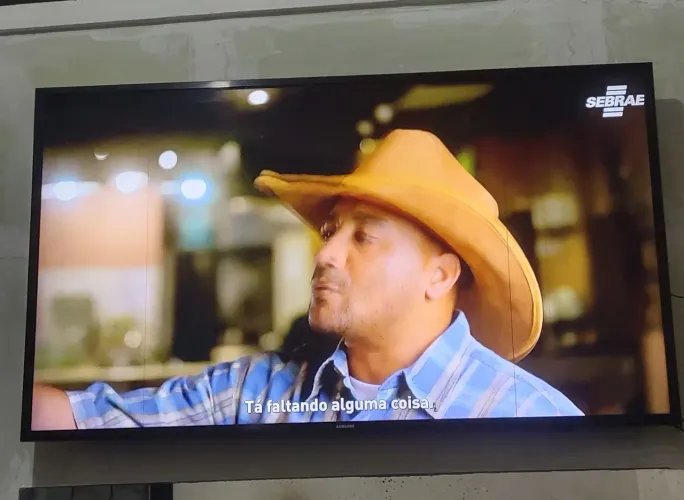 Tv Samsung 49 smart 1.000 reais