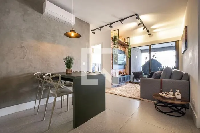 Apartamento à Venda - Vila Madalena, 2 Quartos, 68 m2