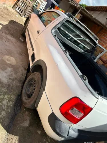 Volkswagen Saveiro 1.6 MI/ 1.6 MI Total Flex 8V (álcool) 2010