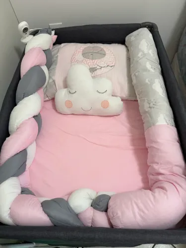Kit para bebê: ninho redutor + trocador + kit berço feminino + almofada para amamentação