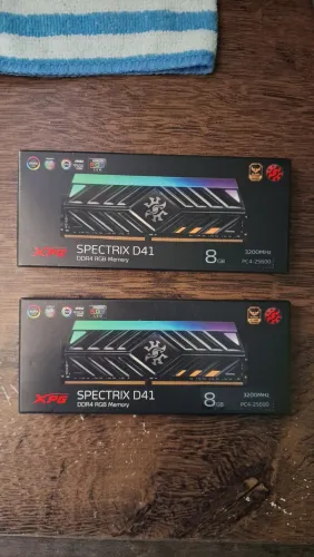 XPG Spectrix D41 RGB 16GB 2X8 DDR4 3200MHZ