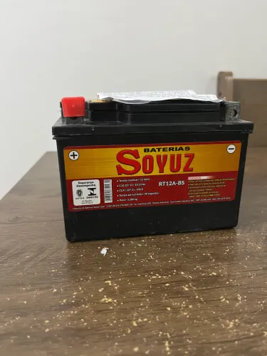 Bateria para moto marca Soyuz