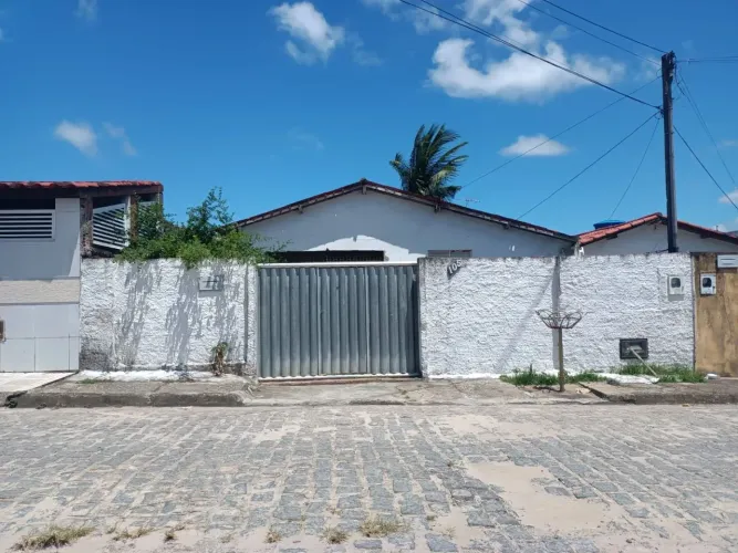 Casa com 3 dormitórios à venda por R$ 190.000,00 - Ernesto Geisel - João Pessoa/PB