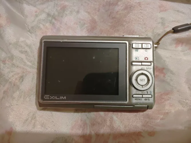 Câmera casio exilim perfeitas condições