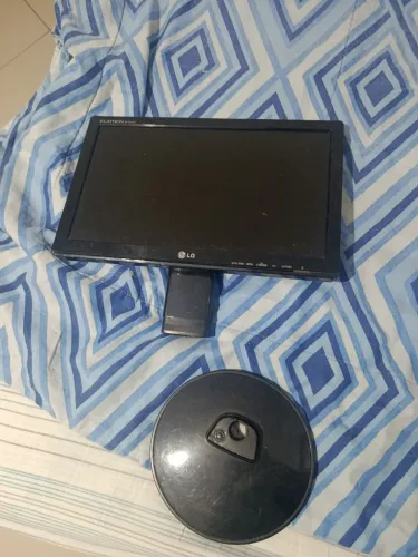 monitor para computador LG flatron w1642c 