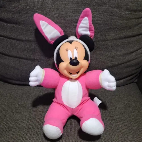 Pelúcia Minnie Mouse Coelhinha