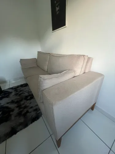Sofá em linho 