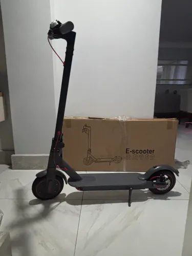 Vendo patinete elétrico novo, na caixa com carregador incluso !