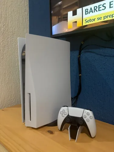PS5 semi novo