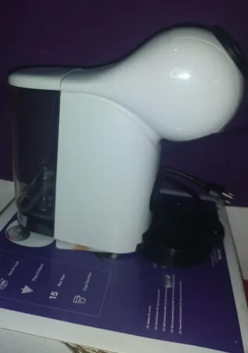 Cafeteira Nescafé Dolce Gusto Genio S Automática - Semi Nova Completa