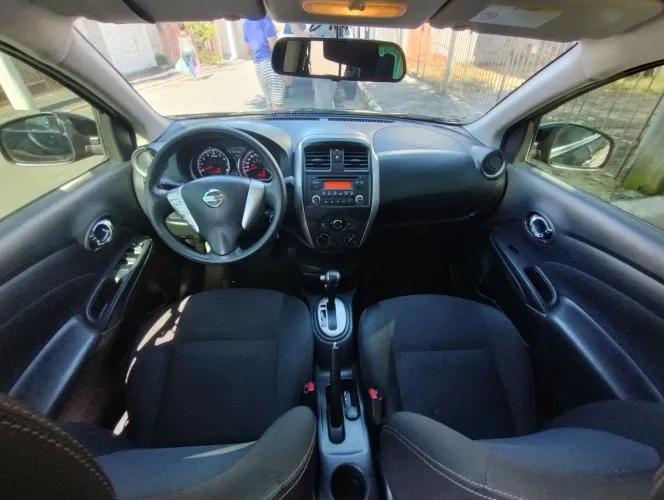Nissan Versa SV 1.6 16V Flexstart 4P Aut. 2017