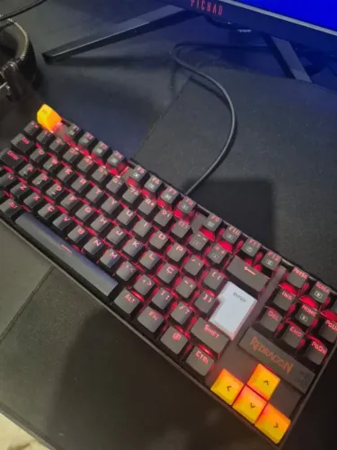 Teclado Mecânico Redragon Kumara