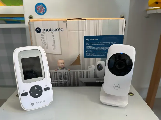 Babá Eletrônica Motorola VM481