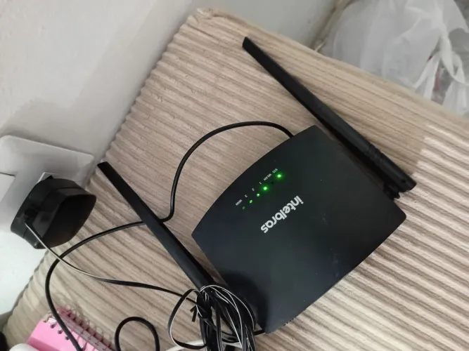 Roteador intelbras duas antenas 