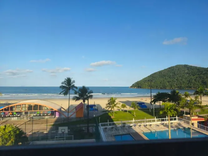 Apartamento 3 dormitórios - Vista mar