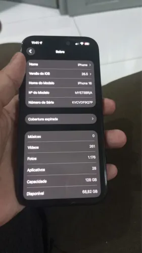 iPhone 16 