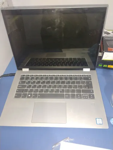Lenovo Yoga 520 modelo 80YM
