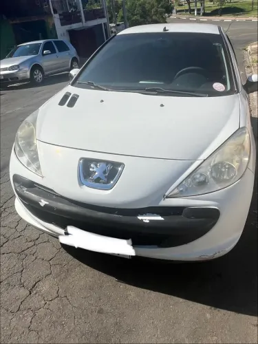 Peugeot 207 XR 1.4 Flex 8V 3P 2013
