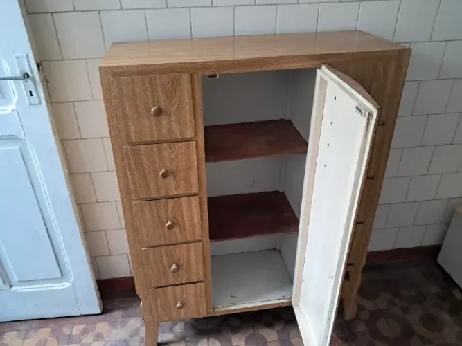 Armário de cozinha acabamento em formica