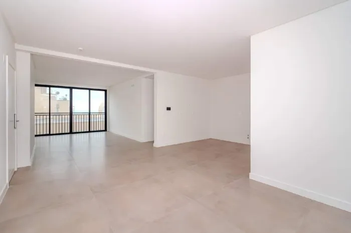 Apartamento à venda no Centro de Balneário Camboriú