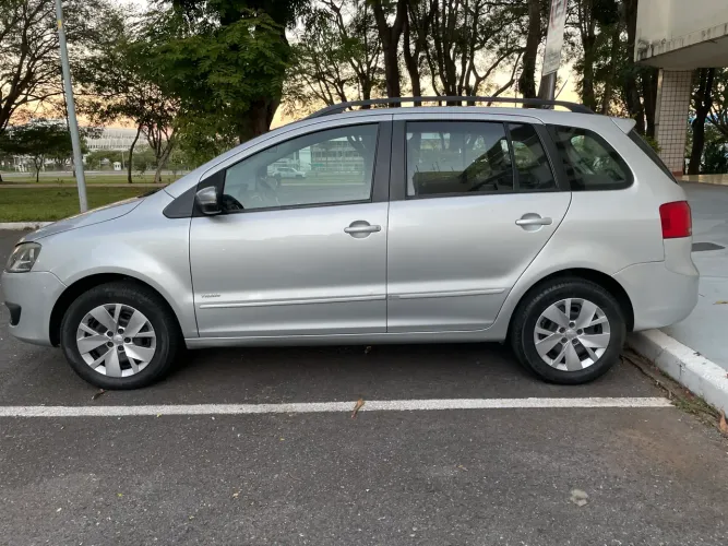 Volkswagen Spacefox 1.6/ 1.6 Trend Total Flex 8V 5P 2013
