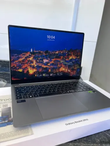 Samsung Galaxy book4 ultra