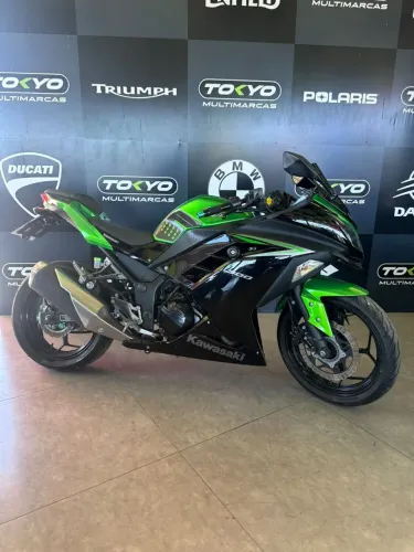 KAWASAKI NINJA 300 2023 (IPVA 26+ TRANSFERÊNCIA GRÁTIS)