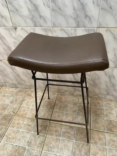 Banqueta alta