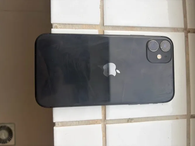 iPhone 11