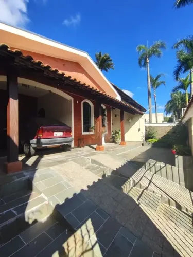 Casa com 3 dormitórios à venda, 227 m² por R$ 430.000,00 - Vila José de Paula - Mogi Guaçu