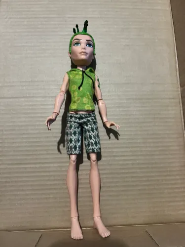 Monster high Deuce ghouls alive funcionando