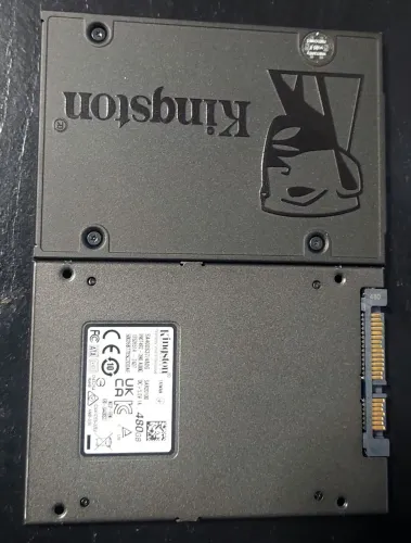 5 SSDs KINGSTON 480GB (USADOS SAÚDE 97%)